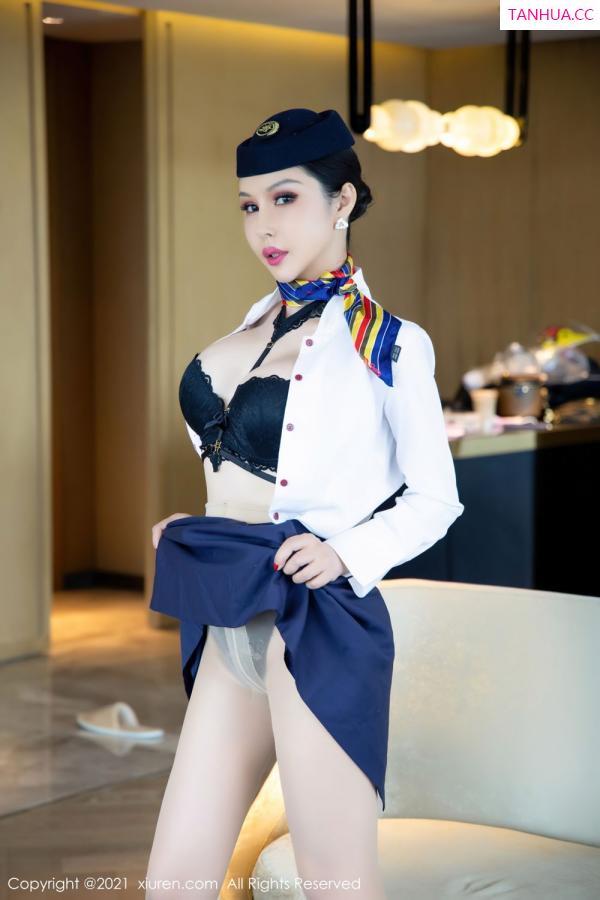 田冰冰  [XiuRen]高清写真图 2021.10.12 No.4050 田冰冰第32张图片